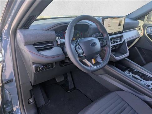 New 2026 Ford Explorer ST-Line image 2