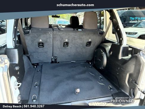 Used 2022 Jeep Wrangler Unlimited Sport w/ Sun And Sound Package AWD/4WD image 14