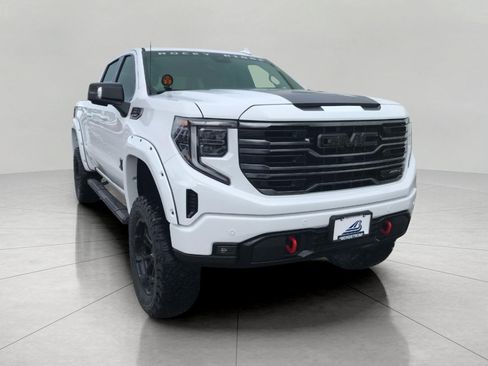 New 2026 GMC Sierra 1500 AT4 w/ AT4 Premium Package AWD/4WD image 38