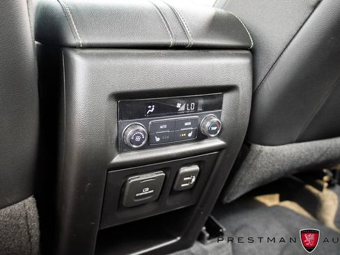 Used 2022 Chevrolet Traverse Premier w/ Redline Edition AWD/4WD image 45