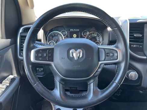 Used 2019 RAM 1500 Big Horn AWD/4WD image 24