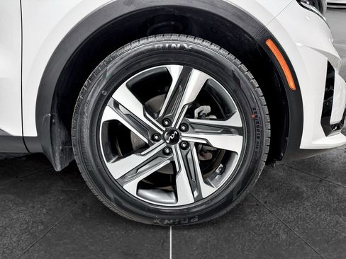 Used 2023 Kia Sorento SX Prestige AWD/4WD image 32