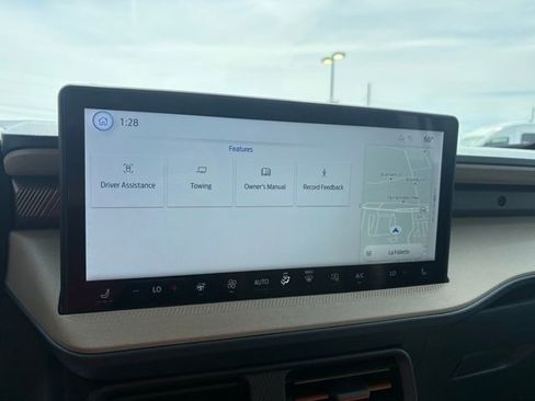 New 2025 Ford Maverick Lariat w/ 4K Tow Package AWD/4WD image 20