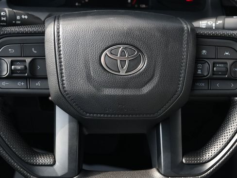 New 2026 Toyota Tacoma SR5 AWD/4WD image 19