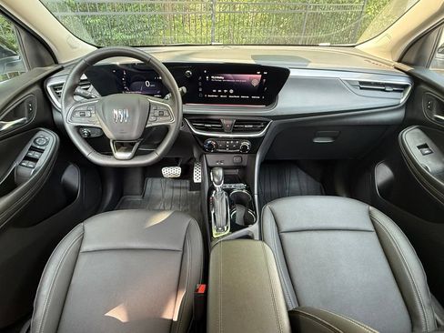 Used 2024 Buick Encore GX Sport Touring w/ Advanced Technology Package FWD image 29