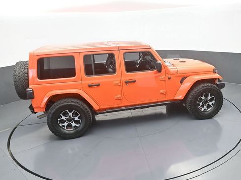Used 2018 Jeep Wrangler Unlimited Sahara AWD/4WD image 47