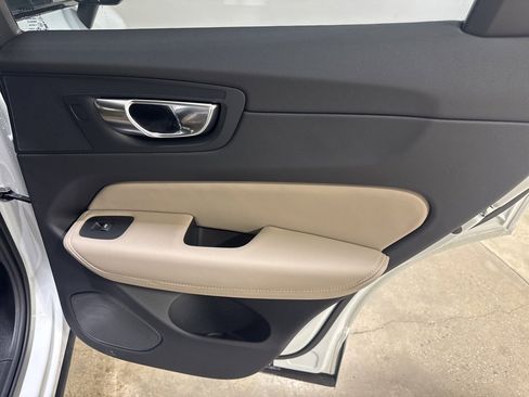 New 2026 Volvo XC60 B5 Plus w/ Protection Package Premier image 23