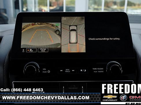 Used 2023 Nissan Armada Platinum w/ Captain's Chairs Package AWD/4WD image 17
