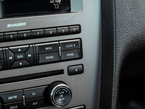 Used 2012 Ford Mustang GT Premium image 25