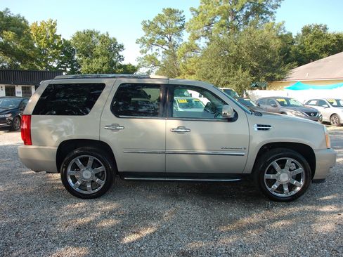 Used 2008 Cadillac Escalade 2WD image 4