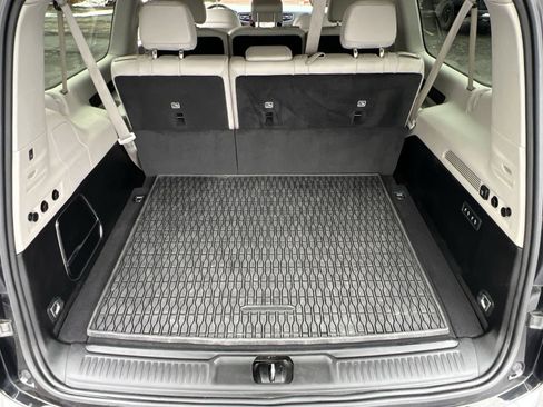 Used 2024 Jeep Wagoneer L Series II w/ Flexible Seating Group image 25