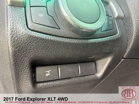 Used 2017 Ford Explorer XLT w/ Equipment Group 202A AWD/4WD image 25