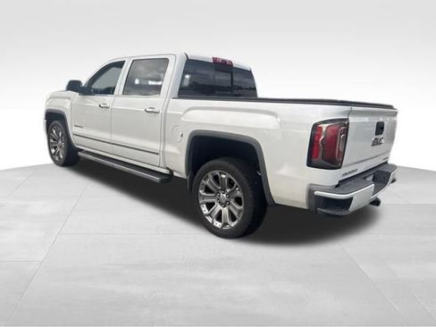Used 2017 GMC Sierra 1500 Denali w/ Denali Ultimate Package AWD/4WD image 10