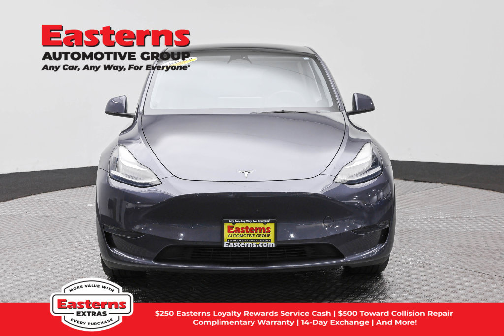 Used 2023 Tesla Model Y Long Range AWD/4WD image 3