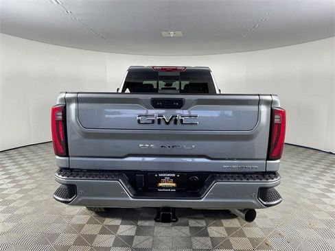New 2026 GMC Sierra 2500 Denali Ultimate w/ Max Trailering Package image 18