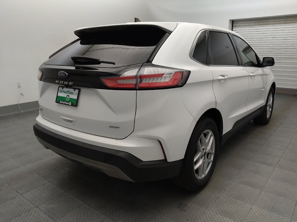 Used 2023 Ford Edge SEL AWD/4WD image 9