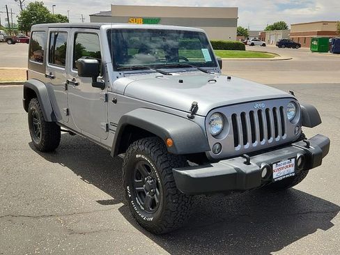 Used 2018 Jeep Wrangler Unlimited Sport w/ Connectivity Group AWD/4WD image 6
