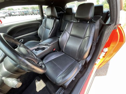 Used 2017 Dodge Challenger SXT Plus RWD image 10