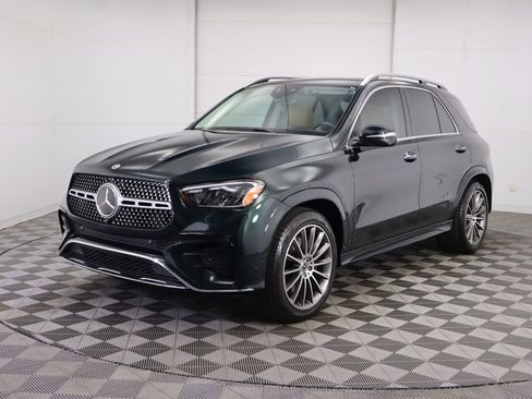 Used 2024 Mercedes-Benz GLE 450 4MATIC image 1