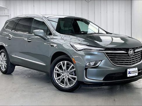 Used 2023 Buick Enclave Premium w/ Experience Buick Package AWD/4WD image 35