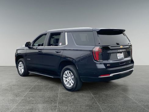 Used 2025 Chevrolet Tahoe LT RWD image 3