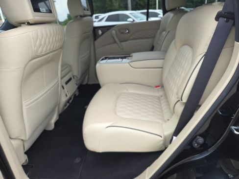 Used 2021 INFINITI QX80 Sensory w/ Cargo Package AWD/4WD image 7
