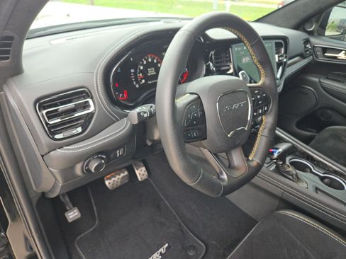 Used 2024 Dodge Durango SRT AWD/4WD image 10