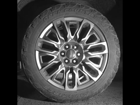 Certified 2024 GMC Sierra 1500 Denali Ultimate AWD/4WD image 17