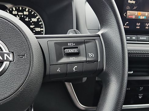 Certified 2023 Nissan Rogue S image 20