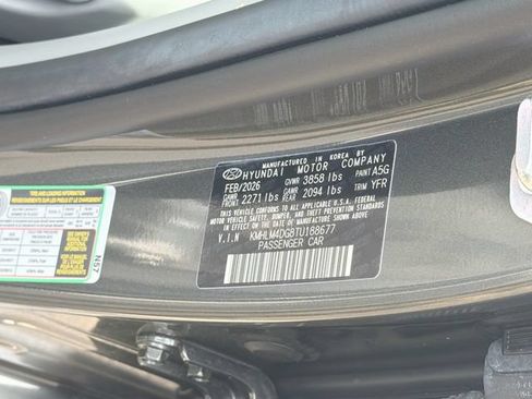 Certified 2026 Hyundai Elantra Sport FWD image 30