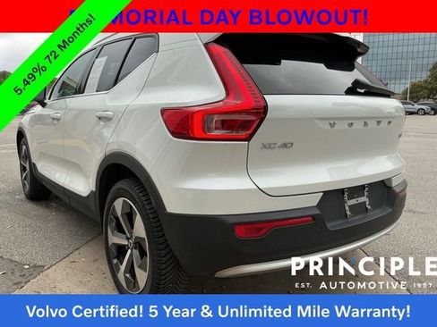 Used 2023 Volvo XC40 B5 Plus w/ Driver Assist Package AWD/4WD image 13
