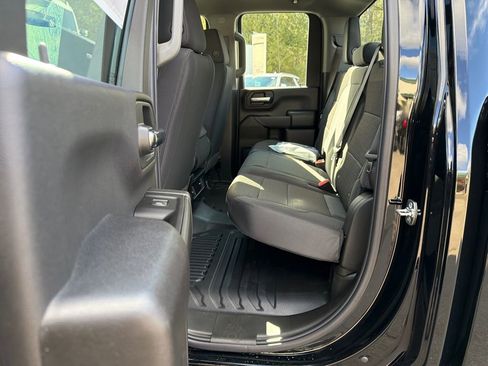 New 2026 GMC Sierra 2500 Pro w/ X31 Off-Road Package AWD/4WD image 19