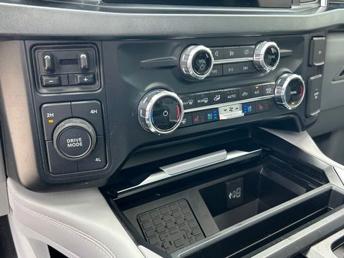 Certified 2024 Ford F450 Limited w/ FX4 Off-Road Package image 85