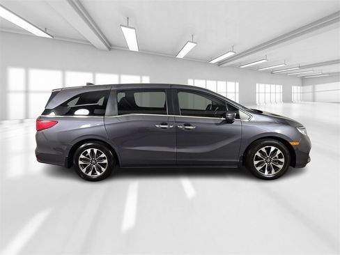 Used 2024 Honda Odyssey EX-L image 8