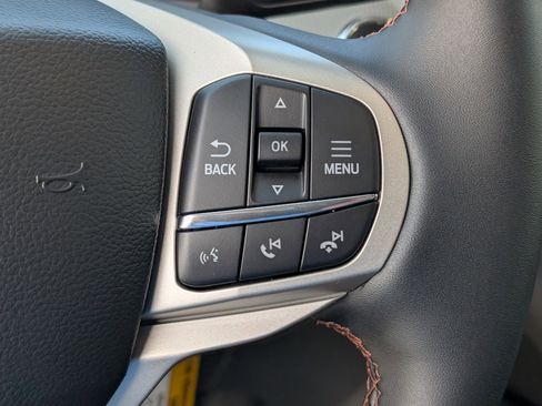 New 2026 Ford Explorer Active image 21