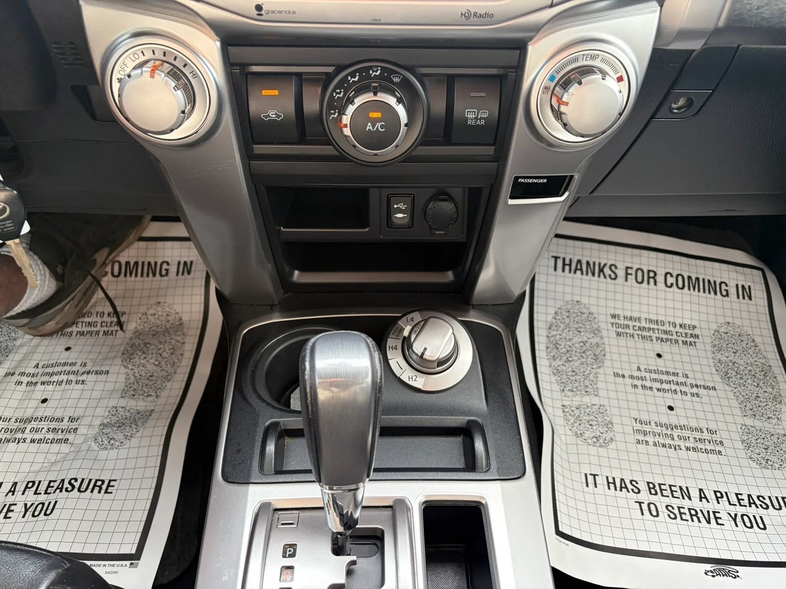 Used 2014 Toyota 4Runner SR5 AWD/4WD image 15