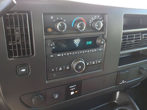Used 2025 Chevrolet Express 2500 w/ Driver Convenience Package RWD image 13