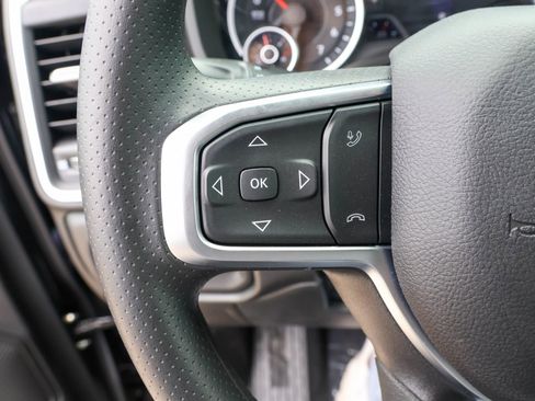 New 2026 RAM 1500 Express AWD/4WD image 23