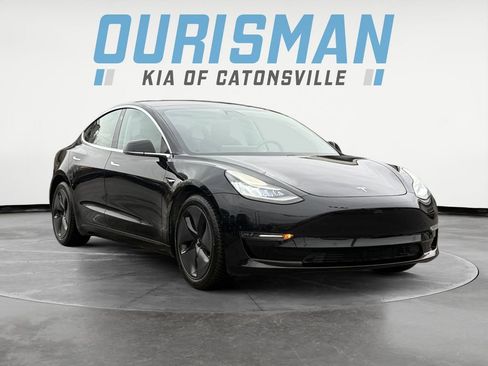 Used 2018 Tesla Model 3 Long Range image 1