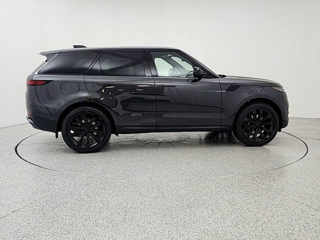 New 2026 Land Rover Range Rover Sport SE AWD/4WD image 4