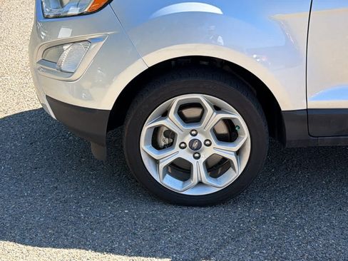 Used 2021 Ford EcoSport SE w/ SE Appearance Package AWD/4WD image 9