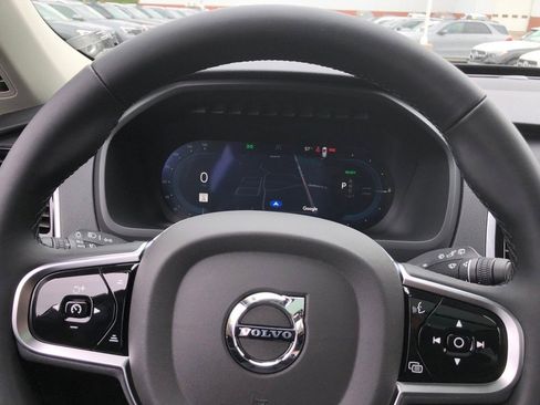 New 2025 Volvo XC90 T8 Plus w/ Protection Package Premier image 19