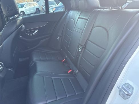 Used 2019 Mercedes-Benz C 300 Sedan image 21
