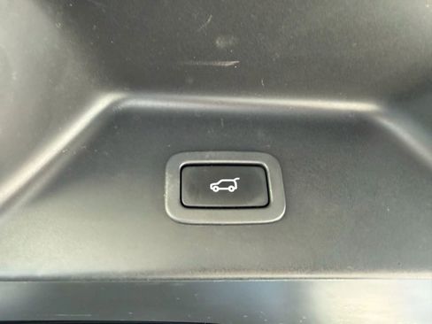 Used 2014 Land Rover Range Rover HSE AWD/4WD image 14