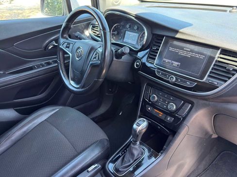 Used 2019 Buick Encore Preferred FWD image 31
