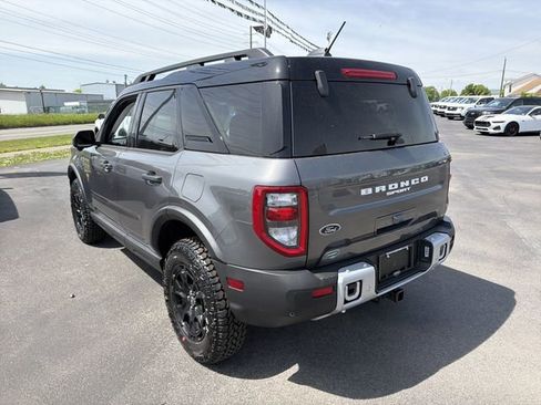 New 2025 Ford Bronco Sport Badlands w/ Sasquatch Badlands Package AWD/4WD image 5