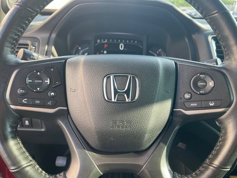 Used 2022 Honda Passport TrailSport image 16
