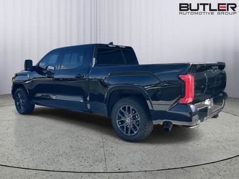 Used 2022 Toyota Tundra Platinum w/ Advanced Package image 5