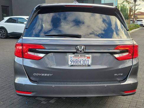 Used 2023 Honda Odyssey Elite image 27