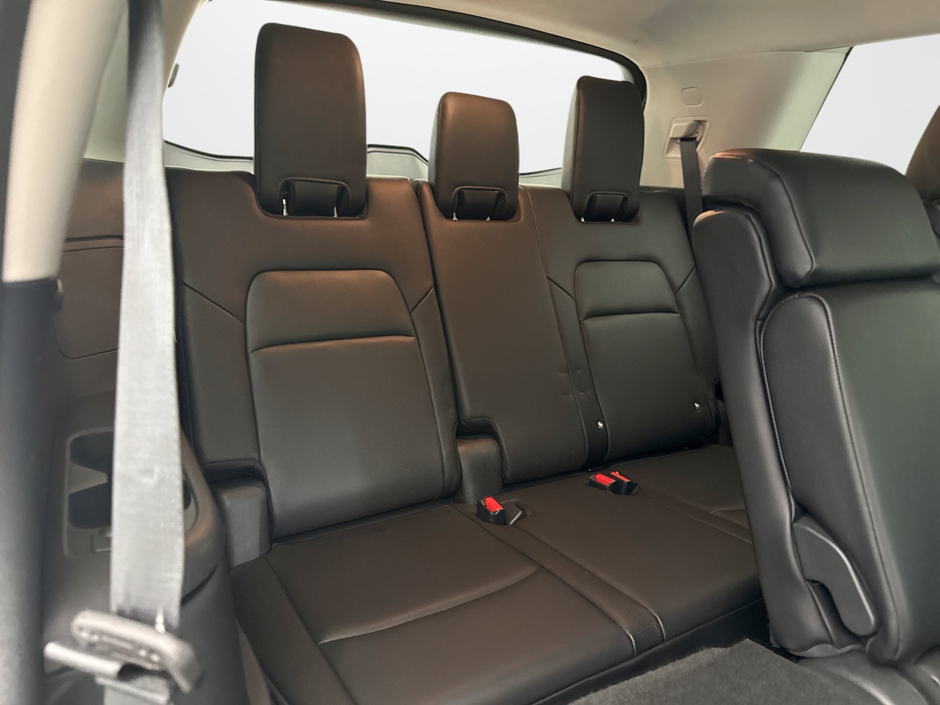 Used 2024 Nissan Pathfinder SL AWD/4WD image 19